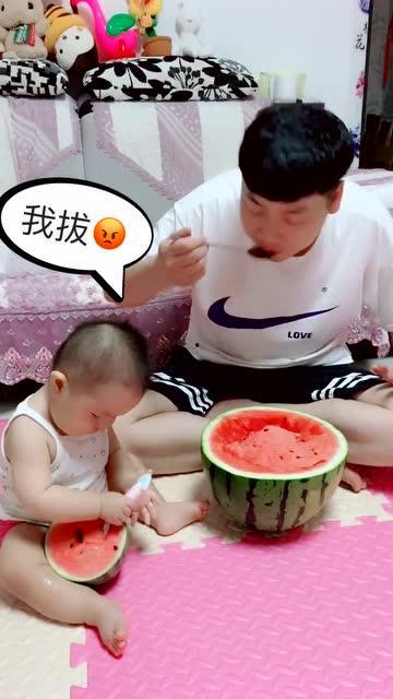 宝宝吃小瓜视频大全,萌趣瞬间大盘点